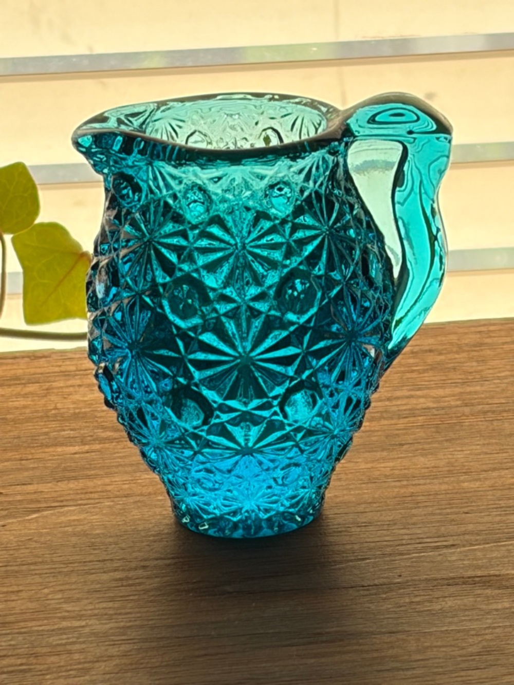 Vintage Teal Blue Pressed Glass Mini Pitcher Creamer Starburst Daisy Button 2.5” - Picture 5 of 5